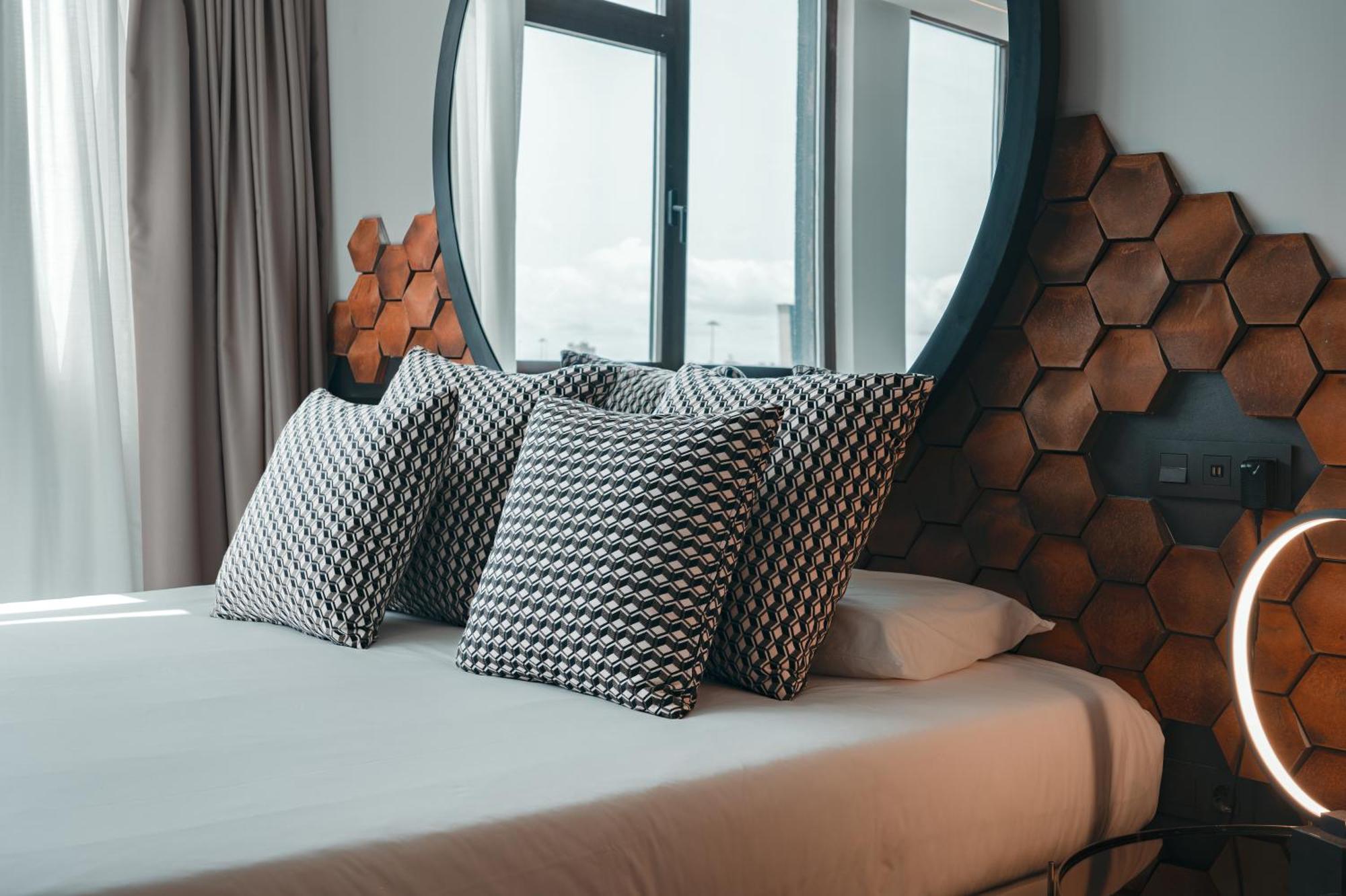 Poem Apartments, Canteras Leilighet